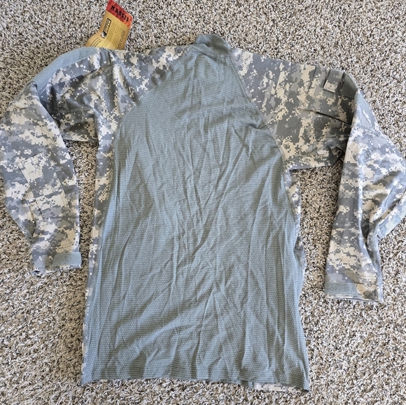 NWT U.S. Army Massif Long Sleeve Army Combat Shirt Sz M Strap On Sleeve Uniform - Picture 10 of 12